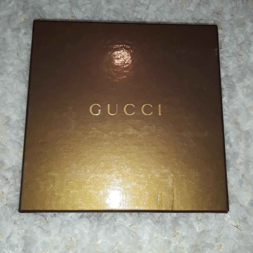 Gucci monogram wallet